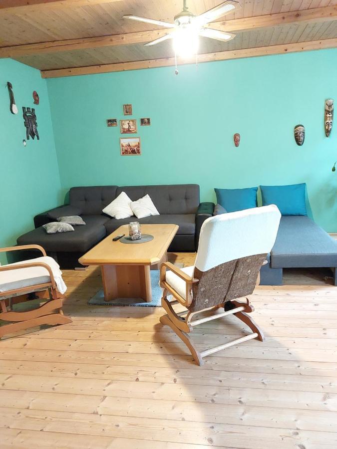 Ferienwohnung Prazdninovy Byt Arin Jáchymov Exterior foto