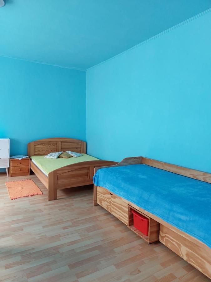Ferienwohnung Prazdninovy Byt Arin Jáchymov Exterior foto